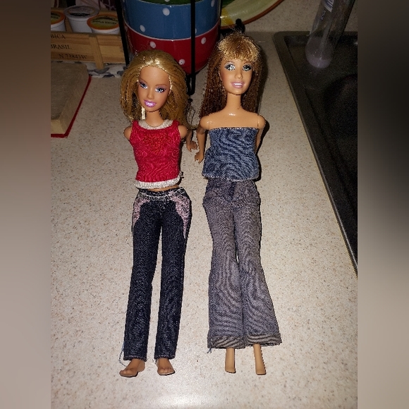 Mattel Barbies | 2003 & 2005 - Picture 4 of 15